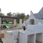 Trullo Incantevole شقة أوستوني