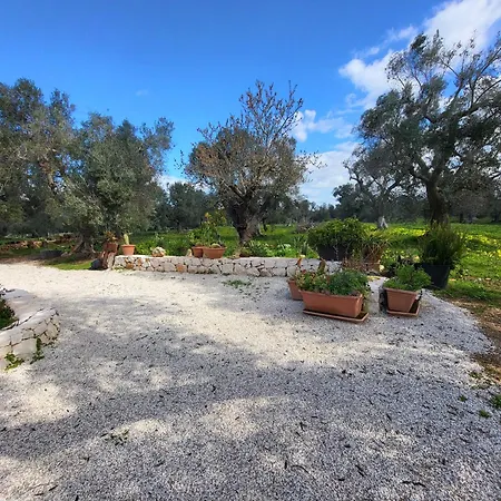 Trullo Incantevole Ostuni