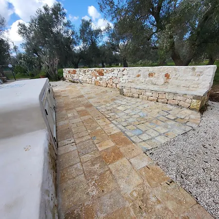 Trullo Incantevole شقة أوستوني
